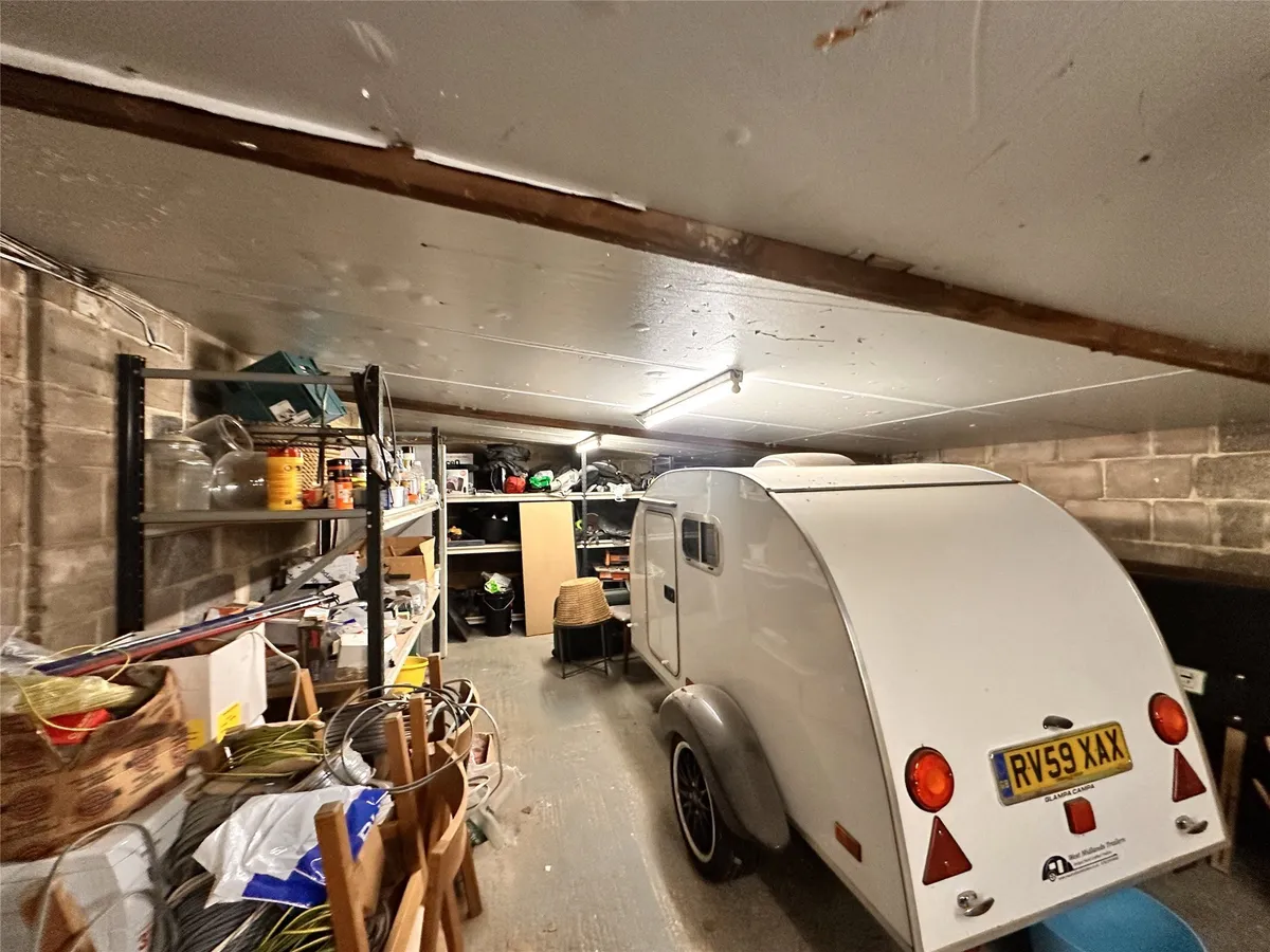 Poplar Walk, Caterham, Surrey, CR3