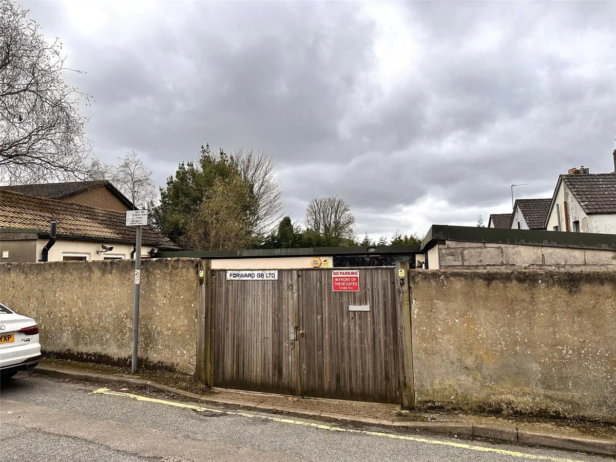 Poplar Walk, Caterham, Surrey, CR3