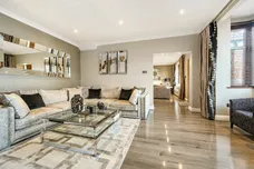 Willow Road, Enfield