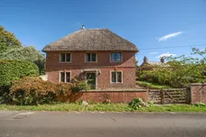 Etchilhampton, Devizes, SN10 photo 1