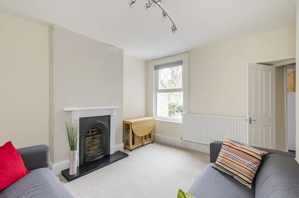 Kingswood Road, London, SW2 photo 2