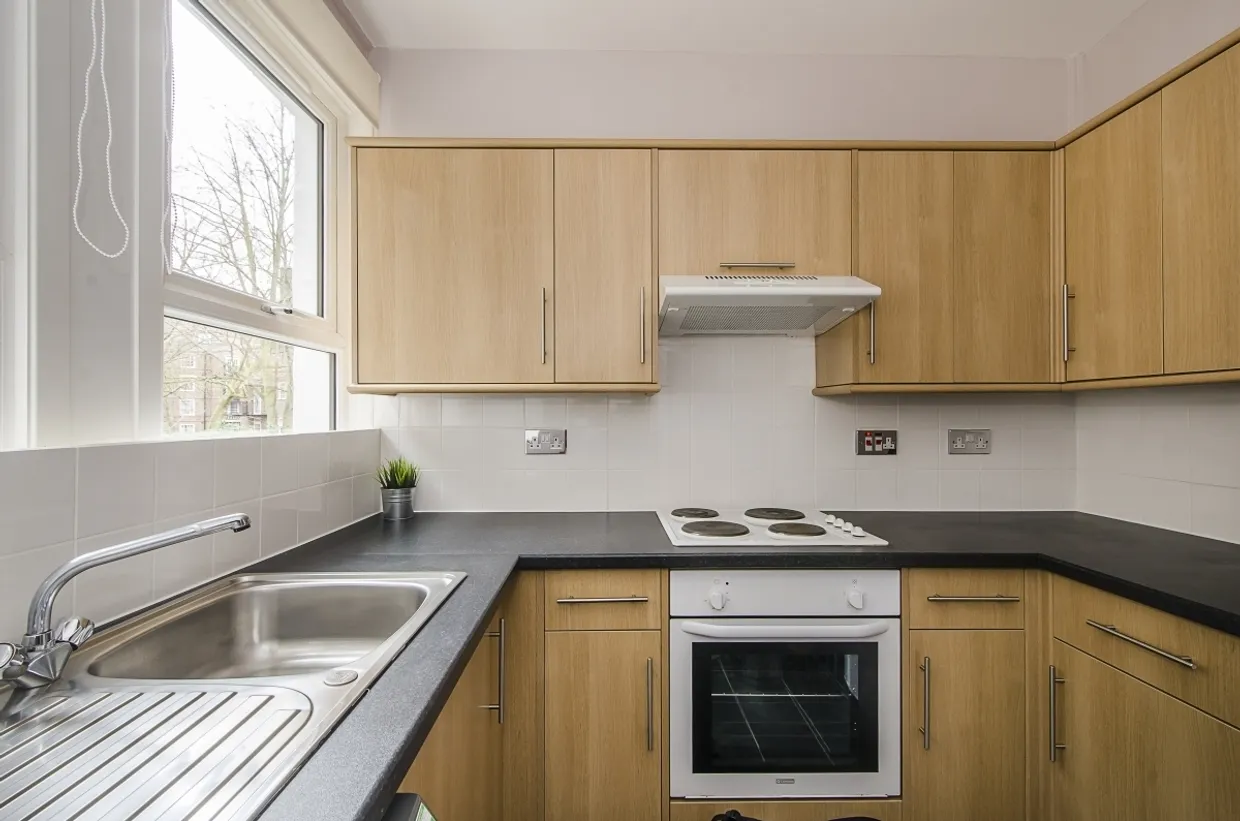 Kingswood Road, London, SW2 photo 9