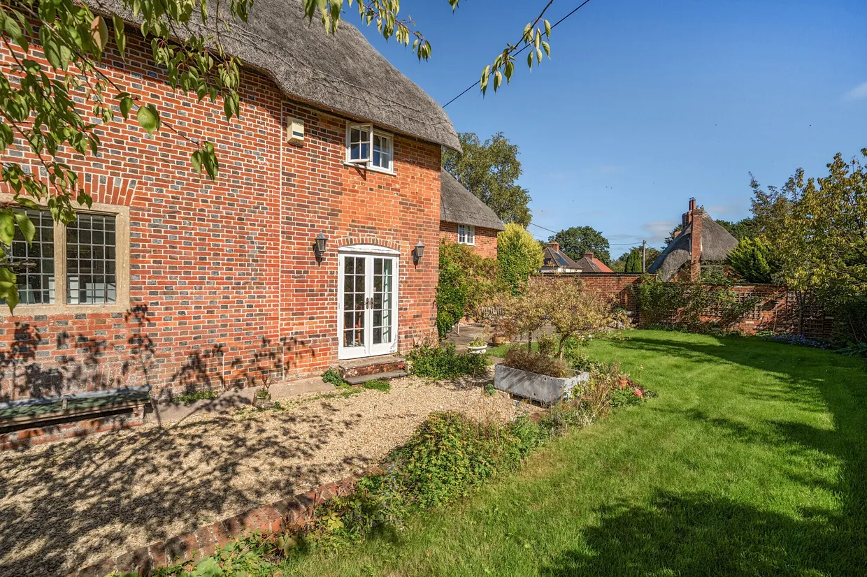 Etchilhampton, Devizes, SN10 photo 18