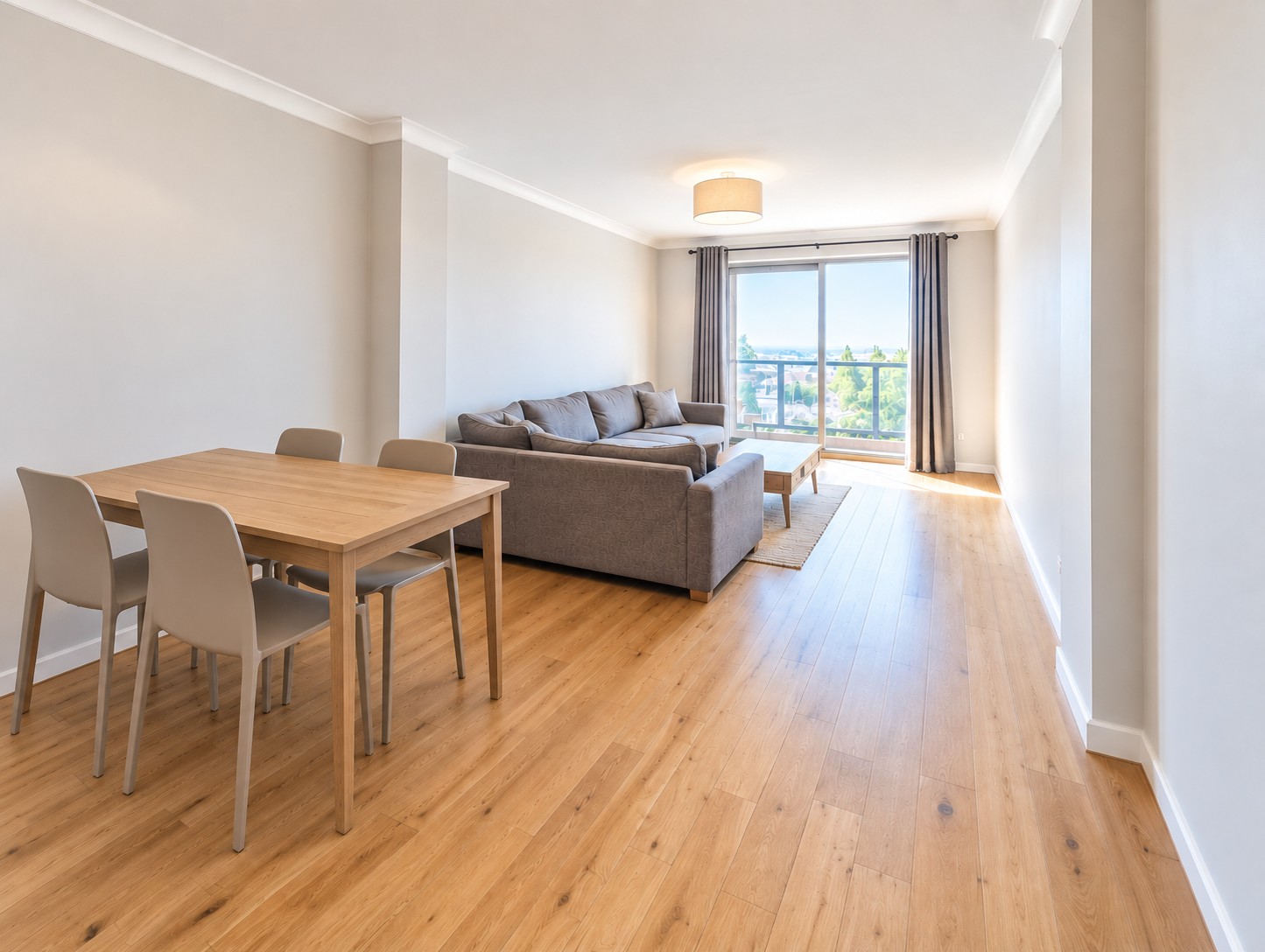 DOUBLE ROOM  ALL BILLS INCLUDED  FLEXI STAY  GATED DEVELOPMENT Image 3