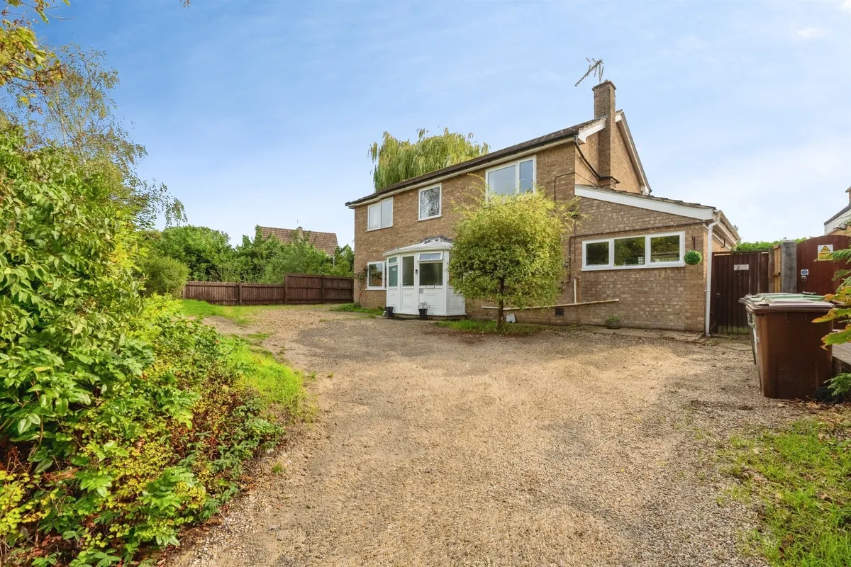 Brandon Road, Thetford