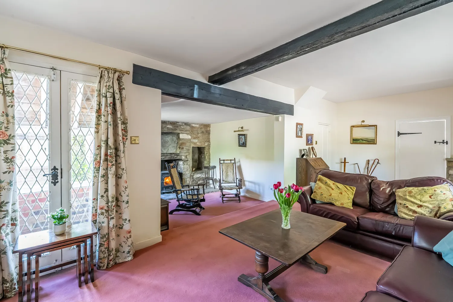 Tilburstow Hill Road, South Godstone, RH9 photo 6