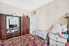 Hazelwood Avenue, Morden