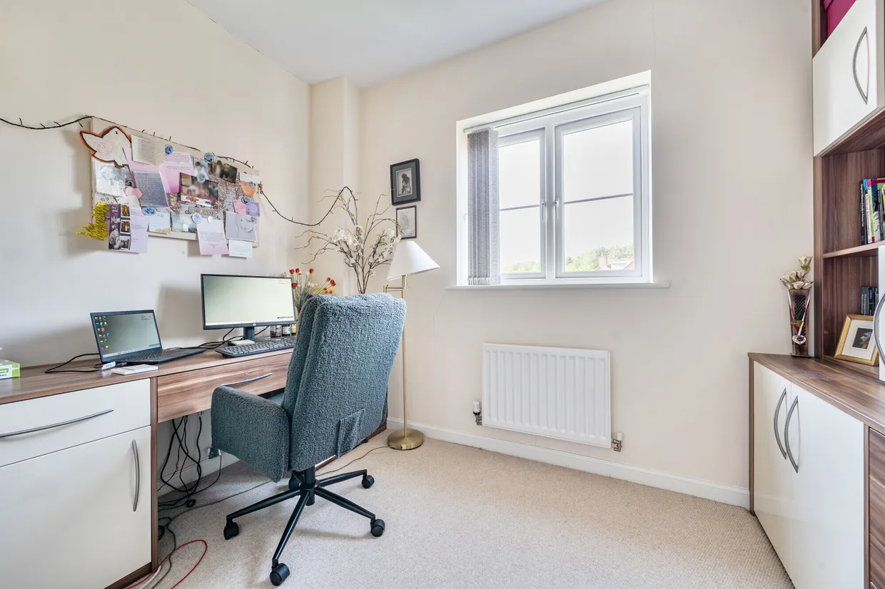 Shearwater Road, Hemel Hempstead, HP3 photo 14
