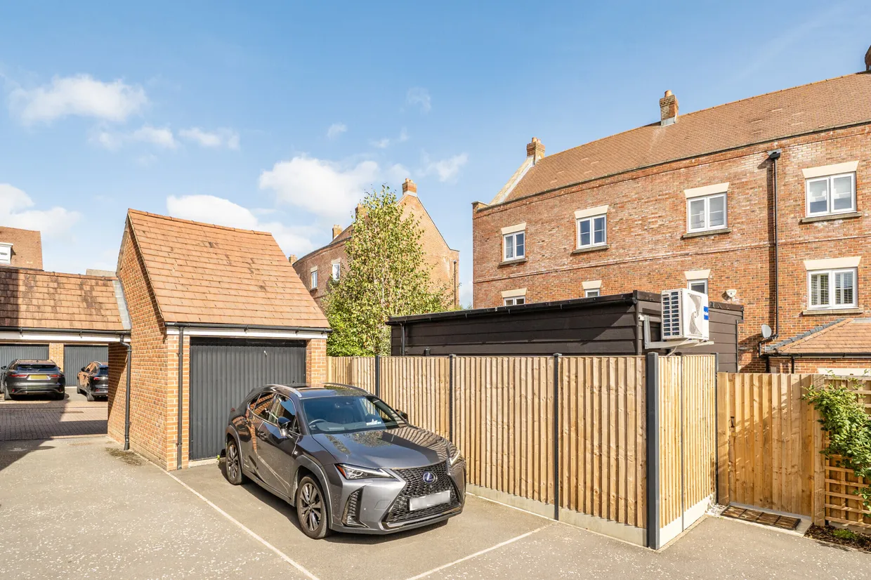 Shearwater Road, Hemel Hempstead, HP3 photo 17