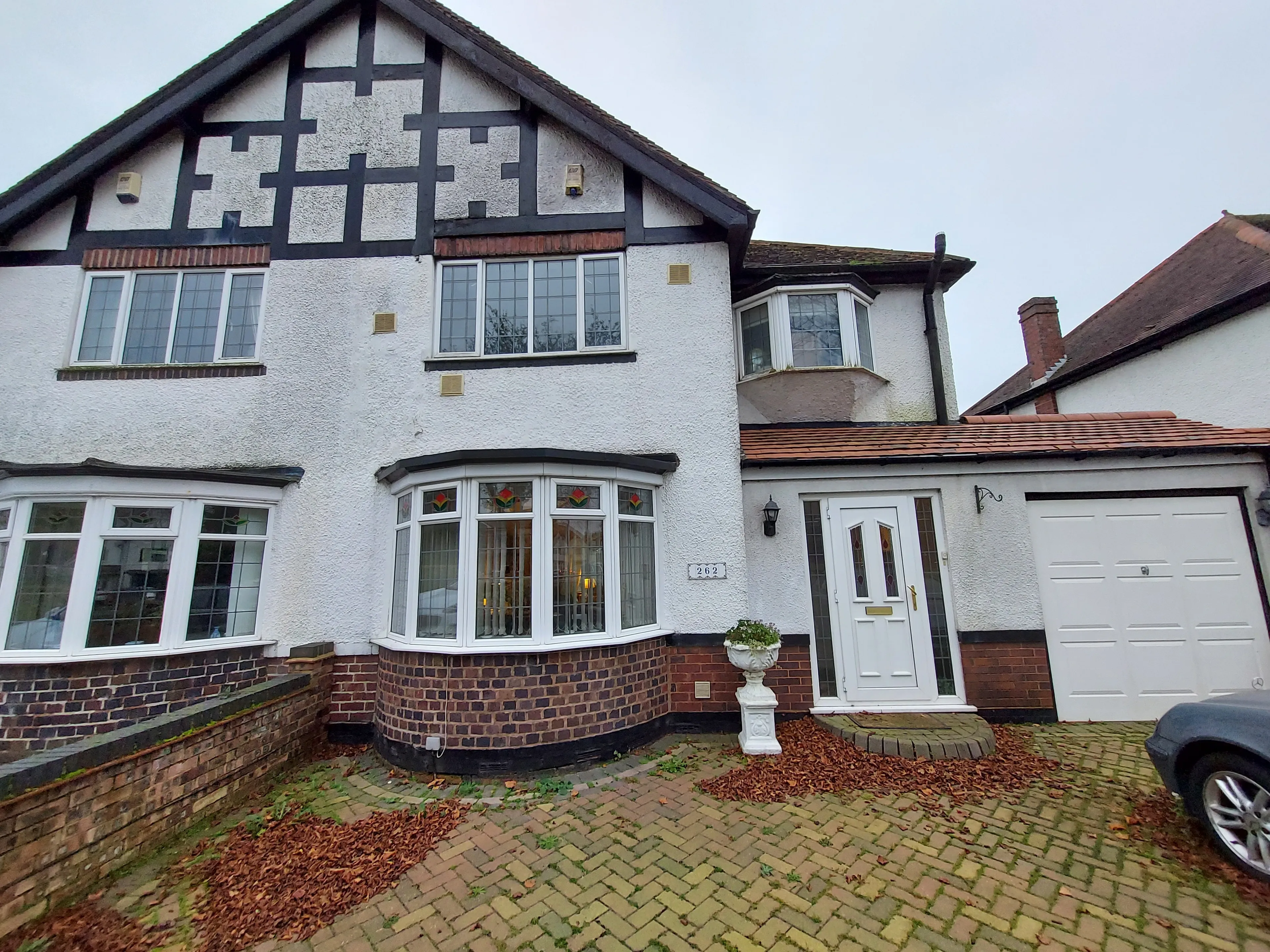 Property photo 0