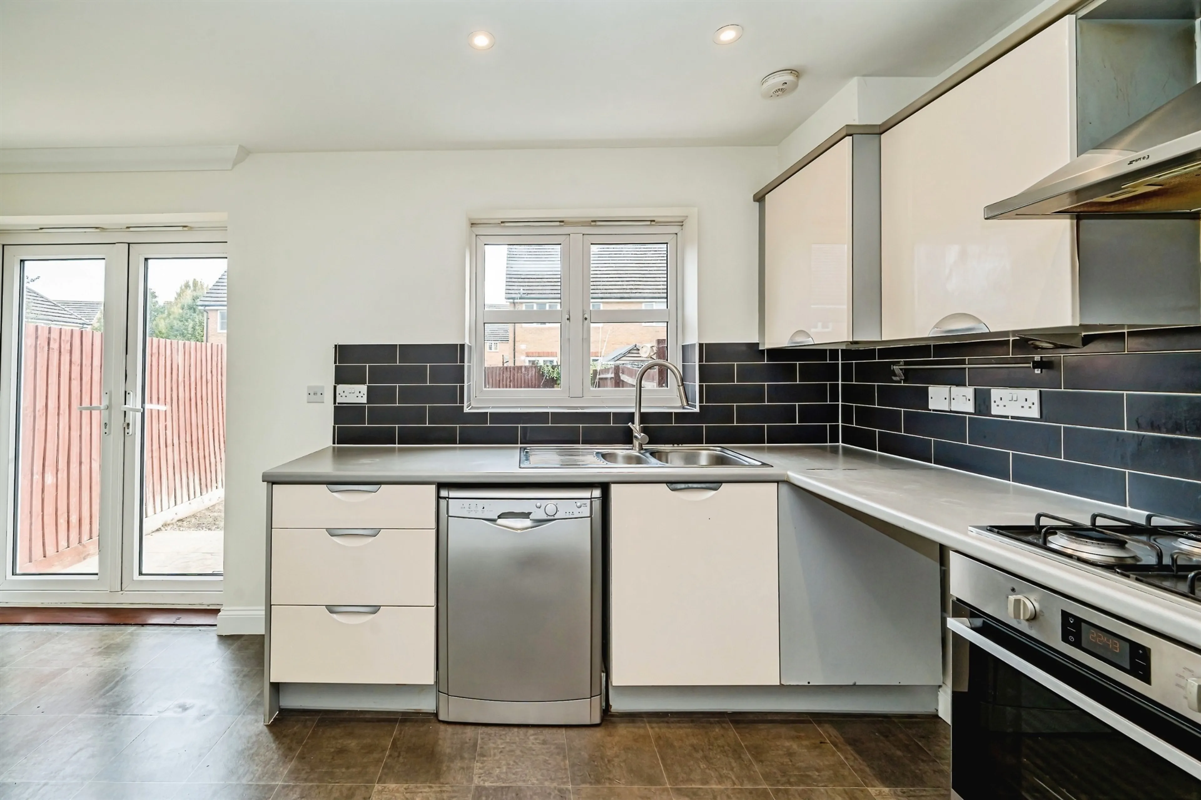 Property photo 13
