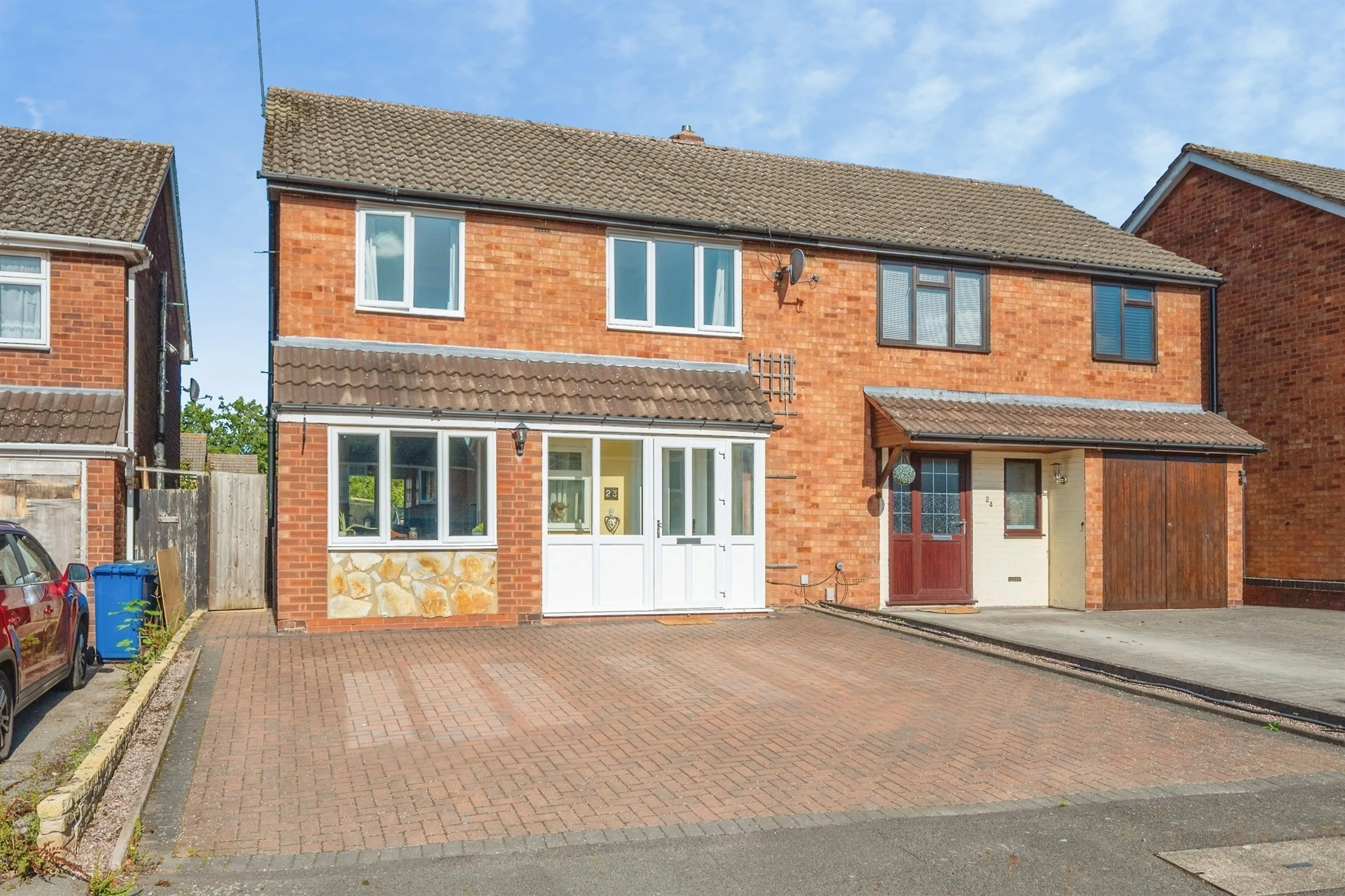 Property at Mallicot Close, LICHFIELD
