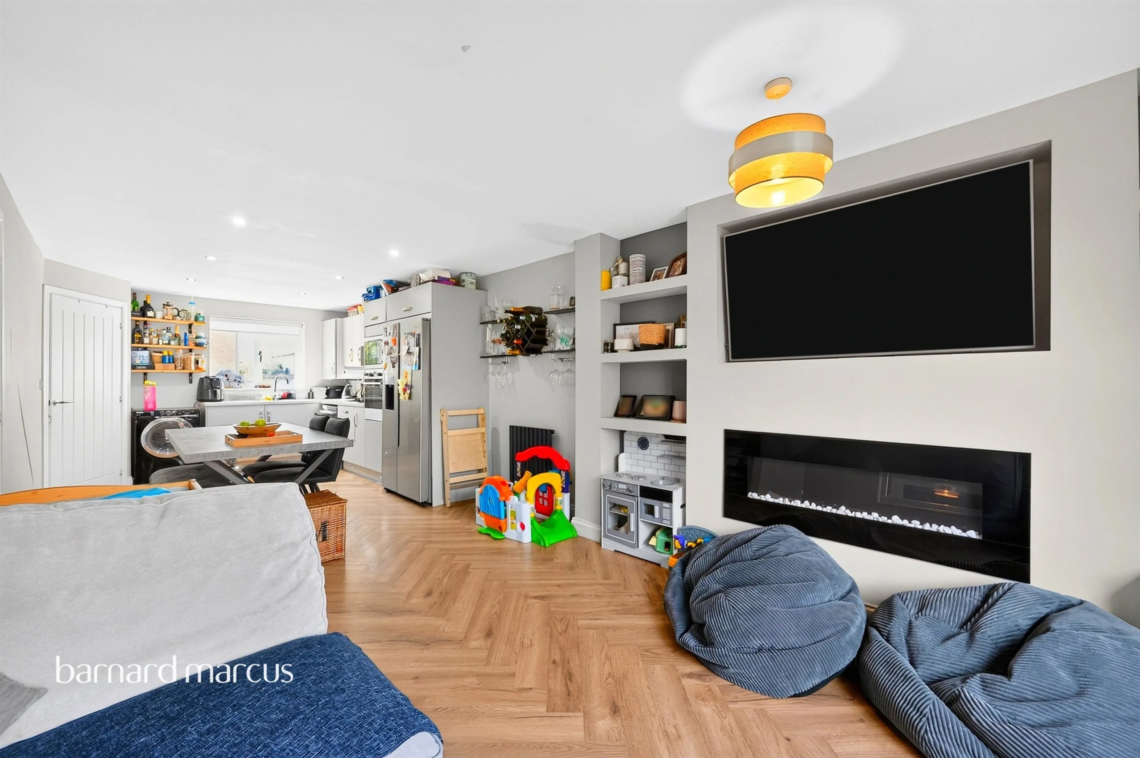 Property at Tala Close, Surbiton