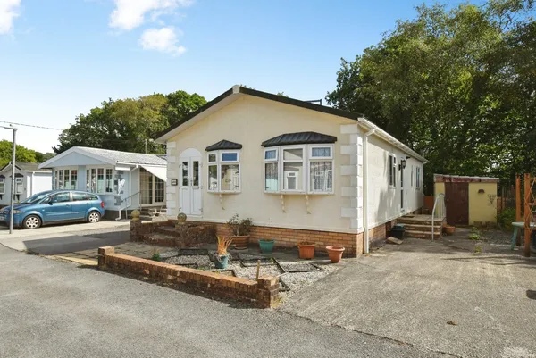Green Hedges Caravan Park, Neath Road...