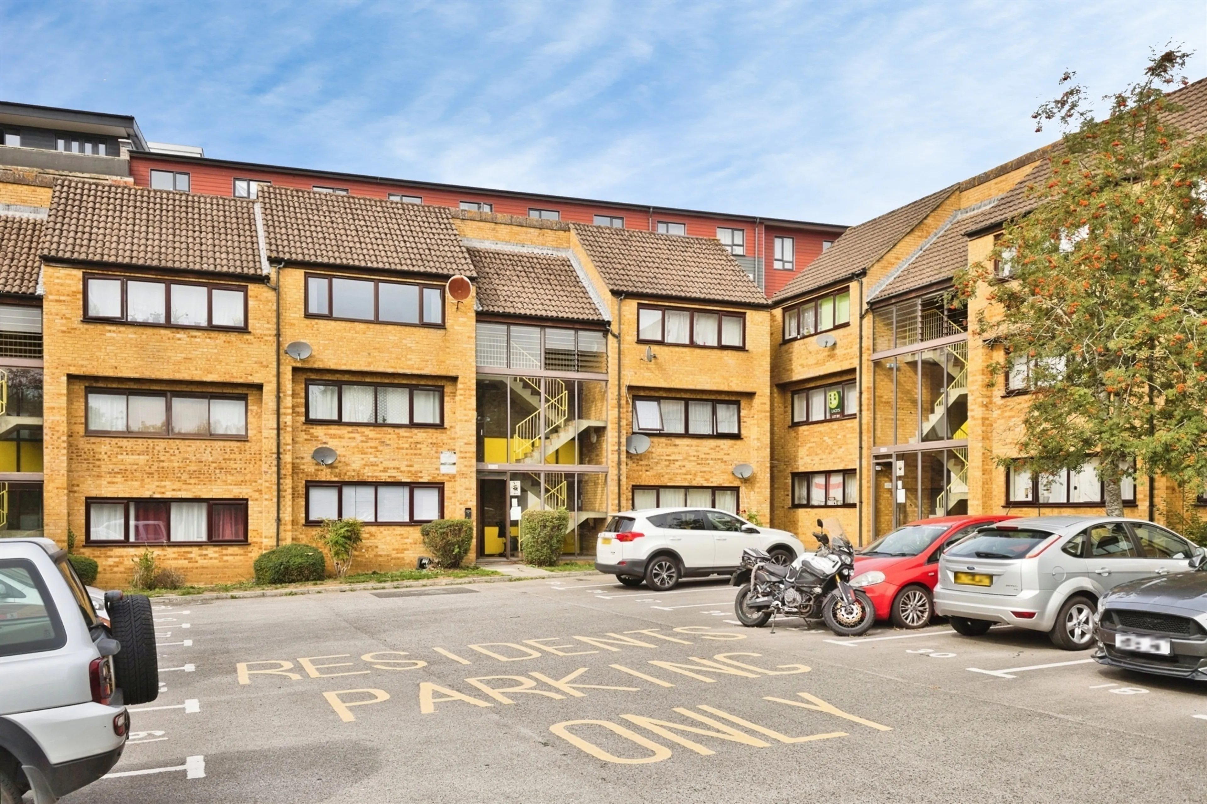 Property photo 0