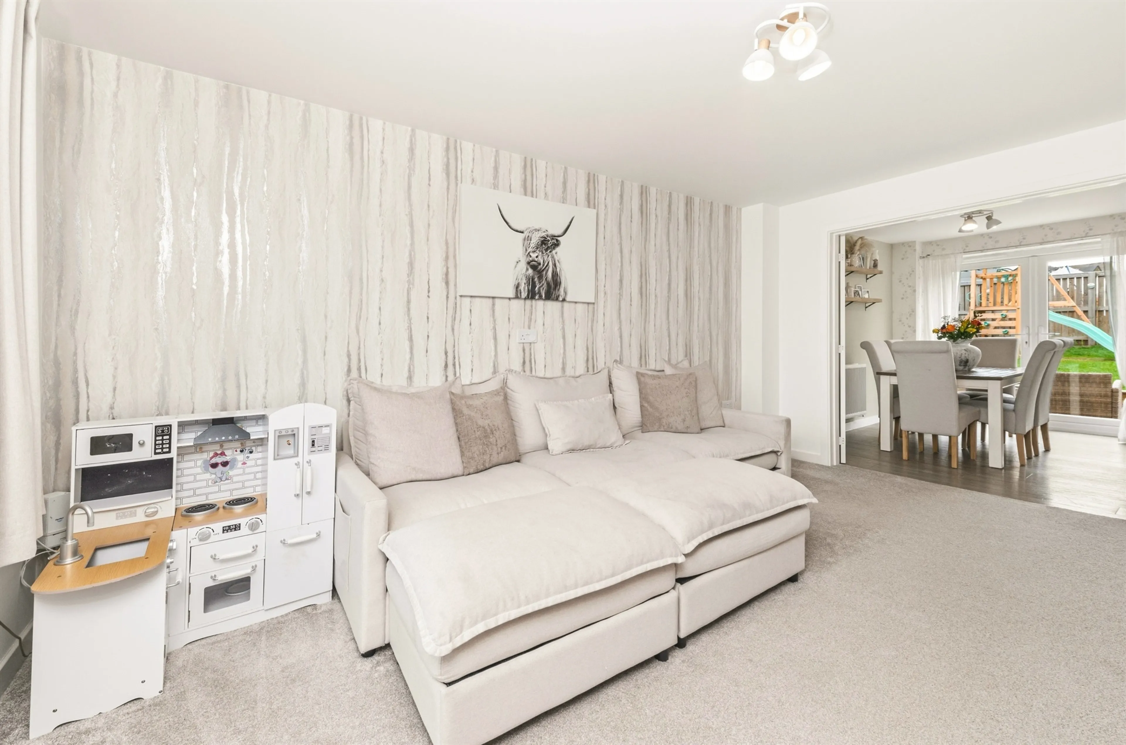 Property at Fieldway Rise, Huddersfield