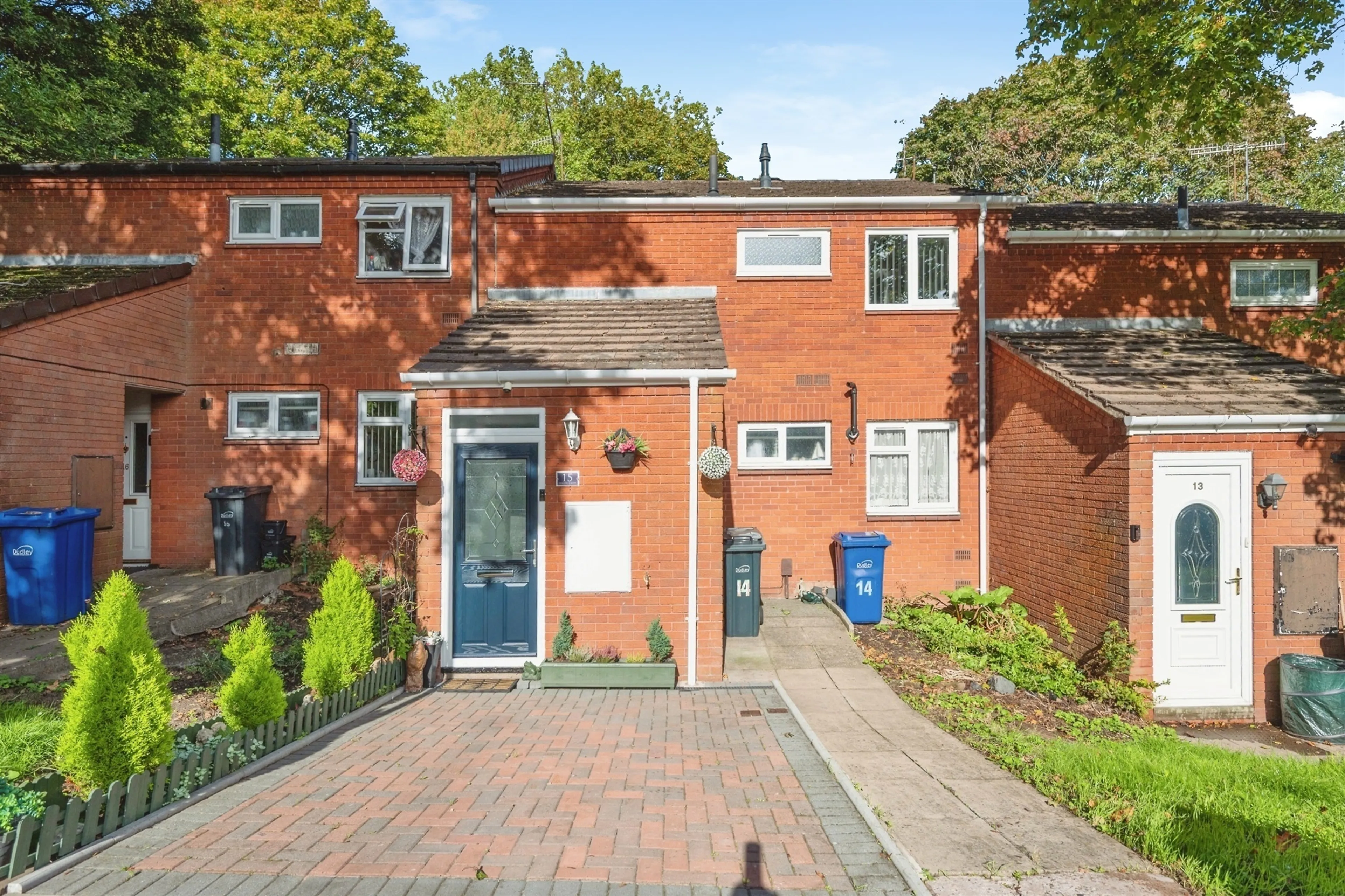 Property photo 0