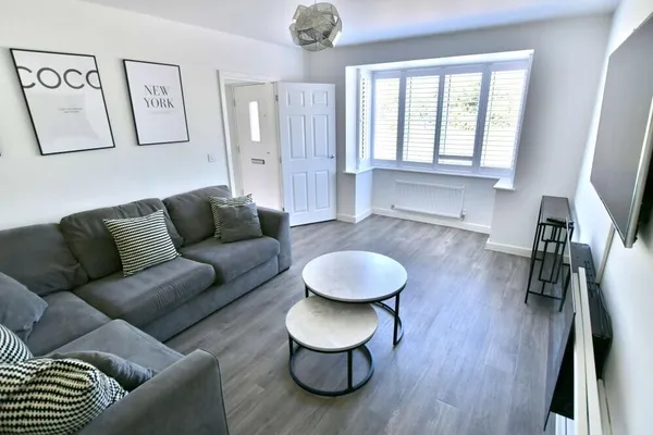 Dewberry Close, Wimborne Minster