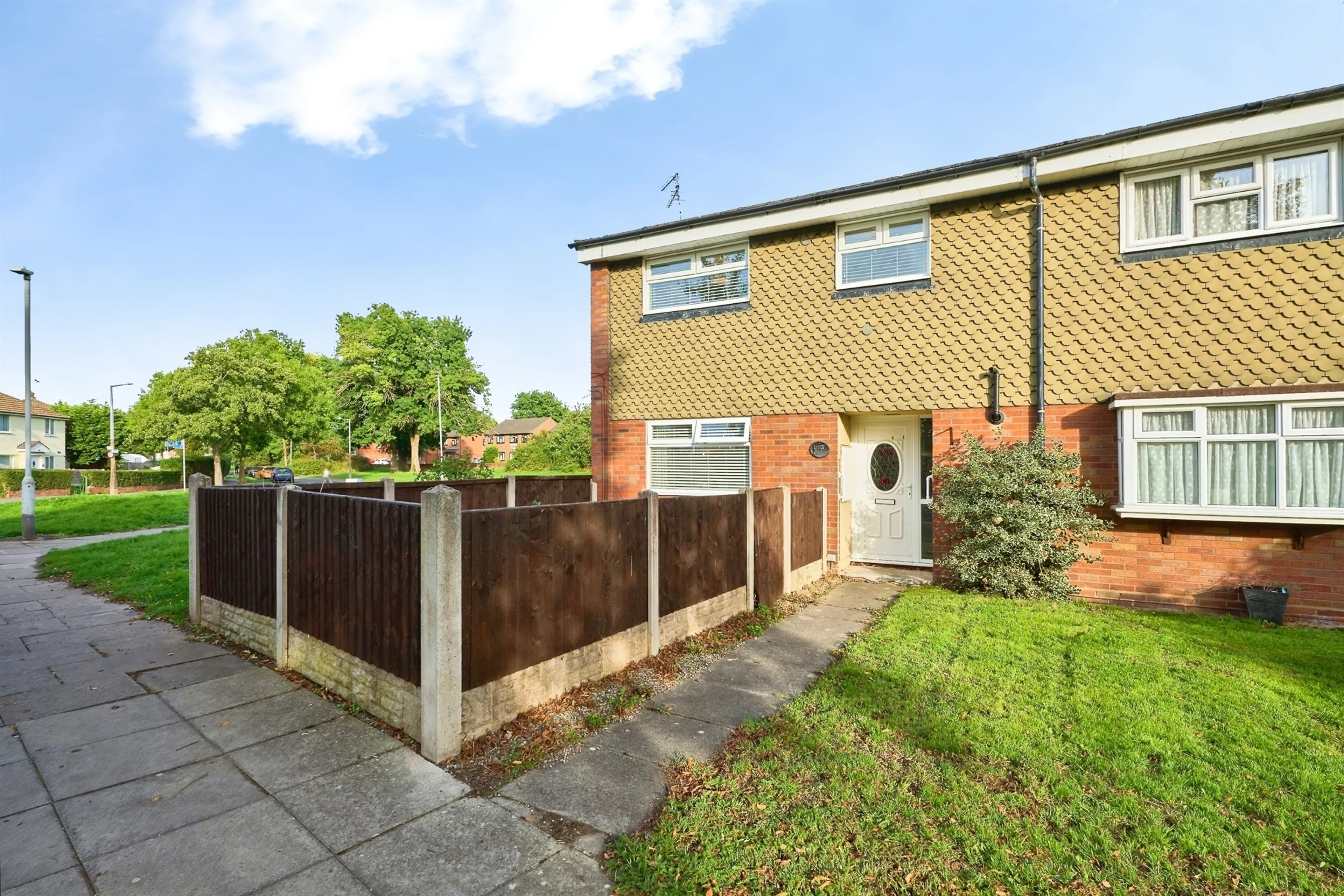 Property photo 0