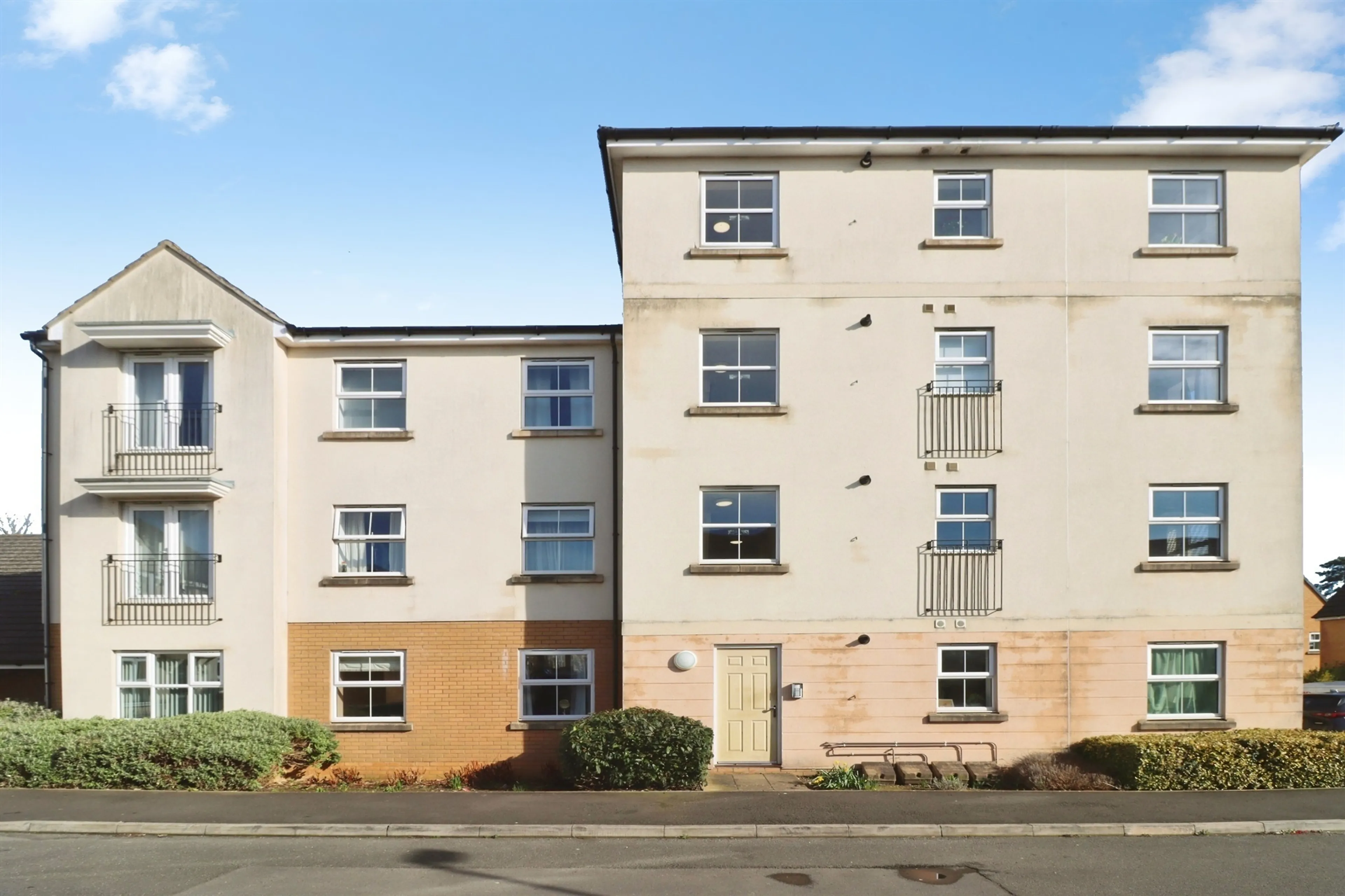Property photo 0