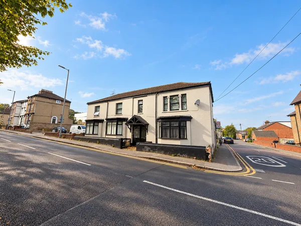 Warley Hill, Brentwood