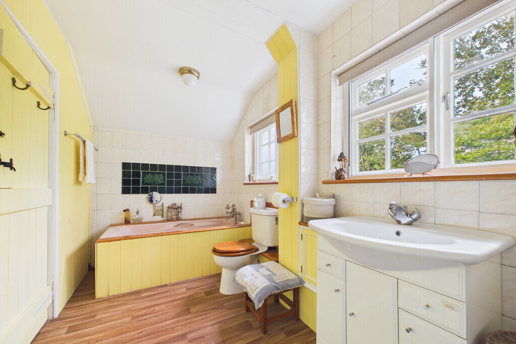 The Street, Holton Image 18