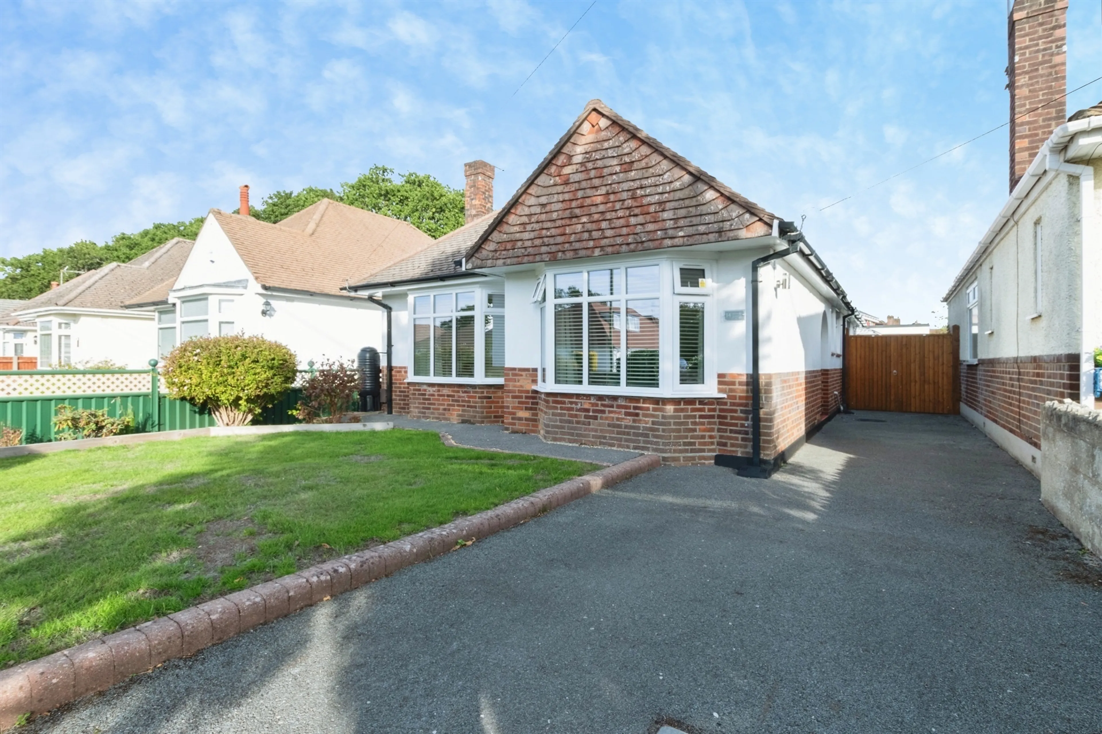 Property photo 0