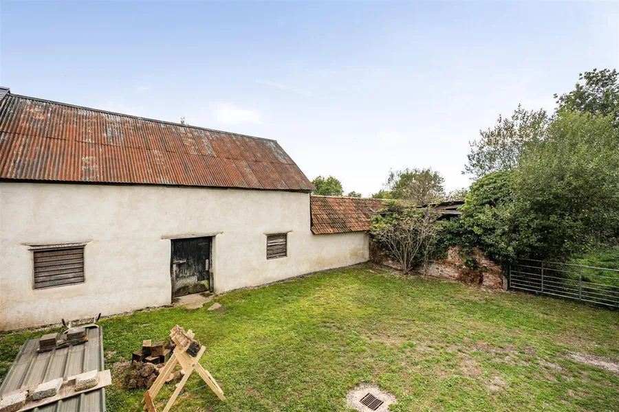 Property Image 11