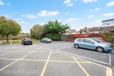 Grand Drive, London