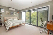 Enmore Gardens, London, SW14 photo 9