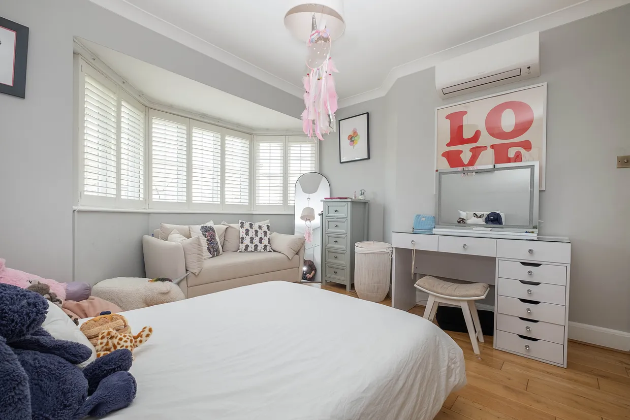 Enmore Gardens, London, SW14 photo 10