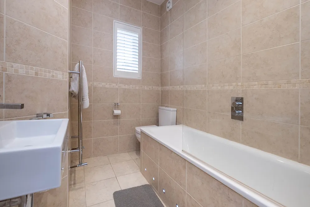 Enmore Gardens, London, SW14 photo 12