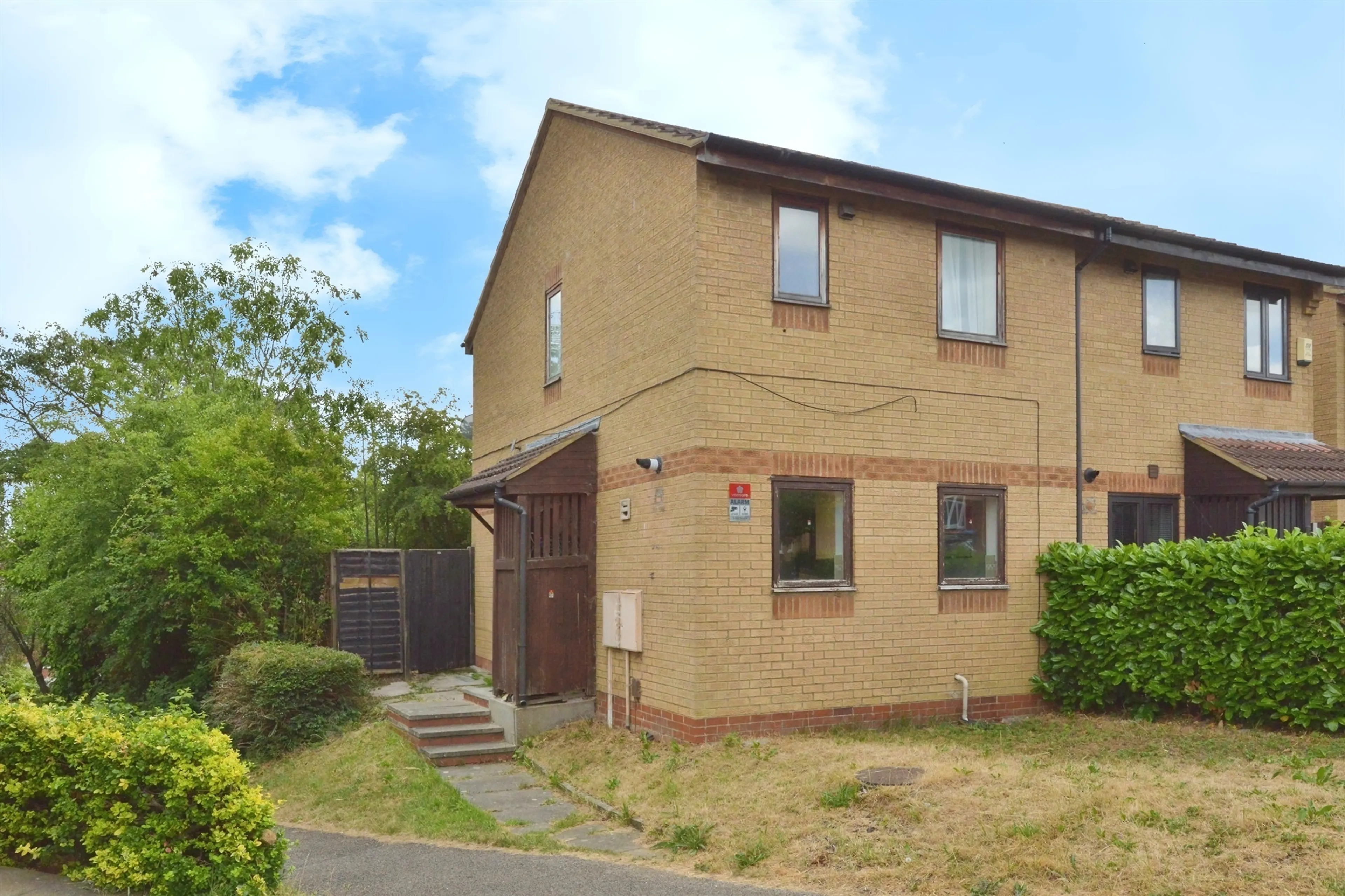 Property photo 0