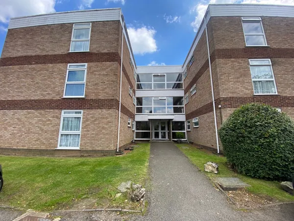 Walsall Road, Sutton Coldfield. B74 4QJ