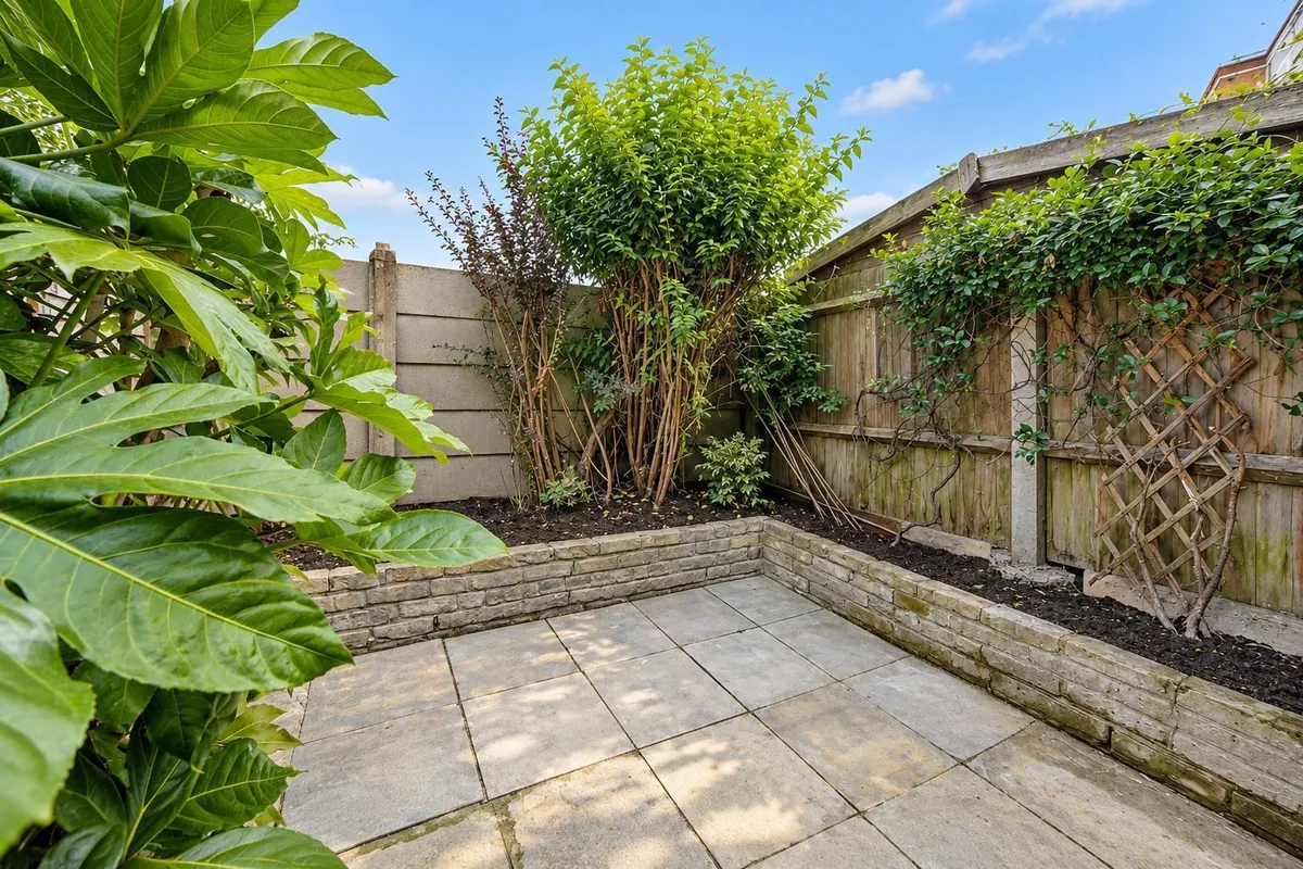 Park Road, London,N2