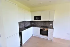 Aldenham Road, Bushey
