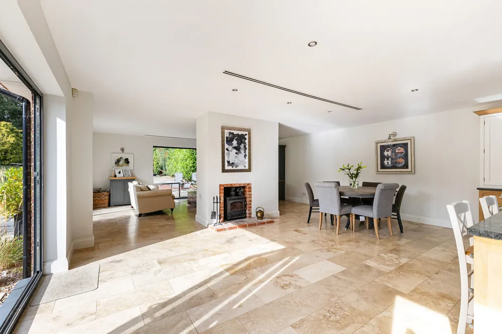 Harts Lane, Newbury, RG20 photo 9