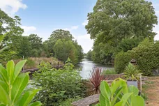 Ham Island, Old Windsor, SL4 photo 12