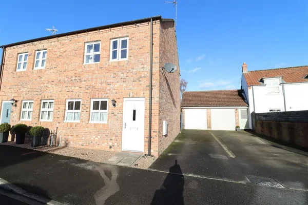 2 Jubilee CloseTown StreetShiptonthorpe