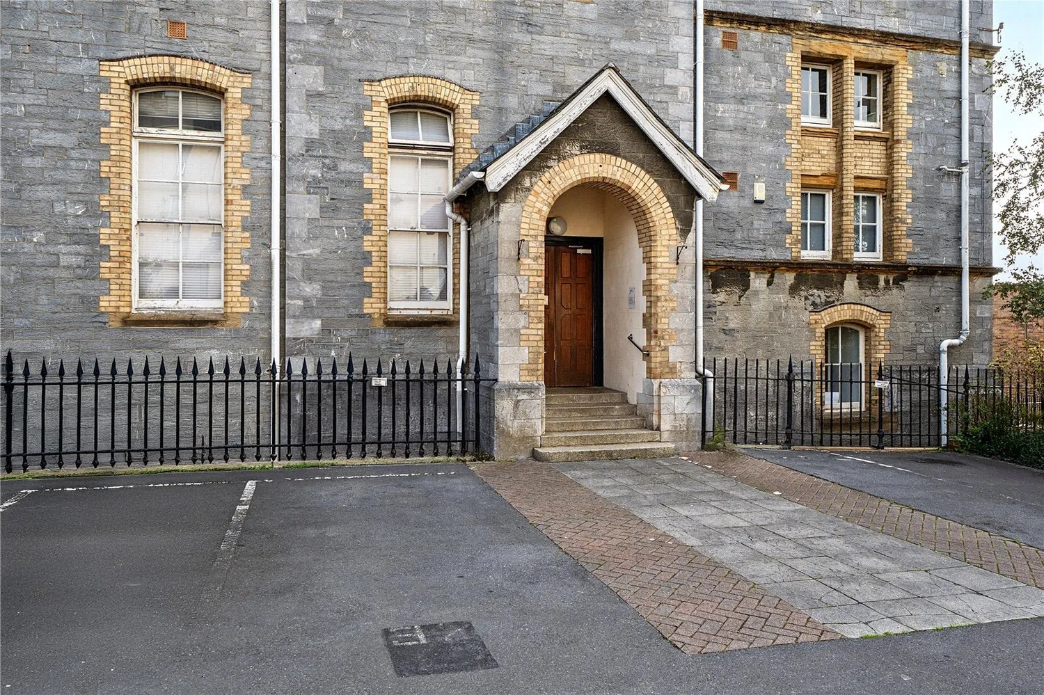 Sutton High Apartments, 20 Regent Street, PL4 photo 21