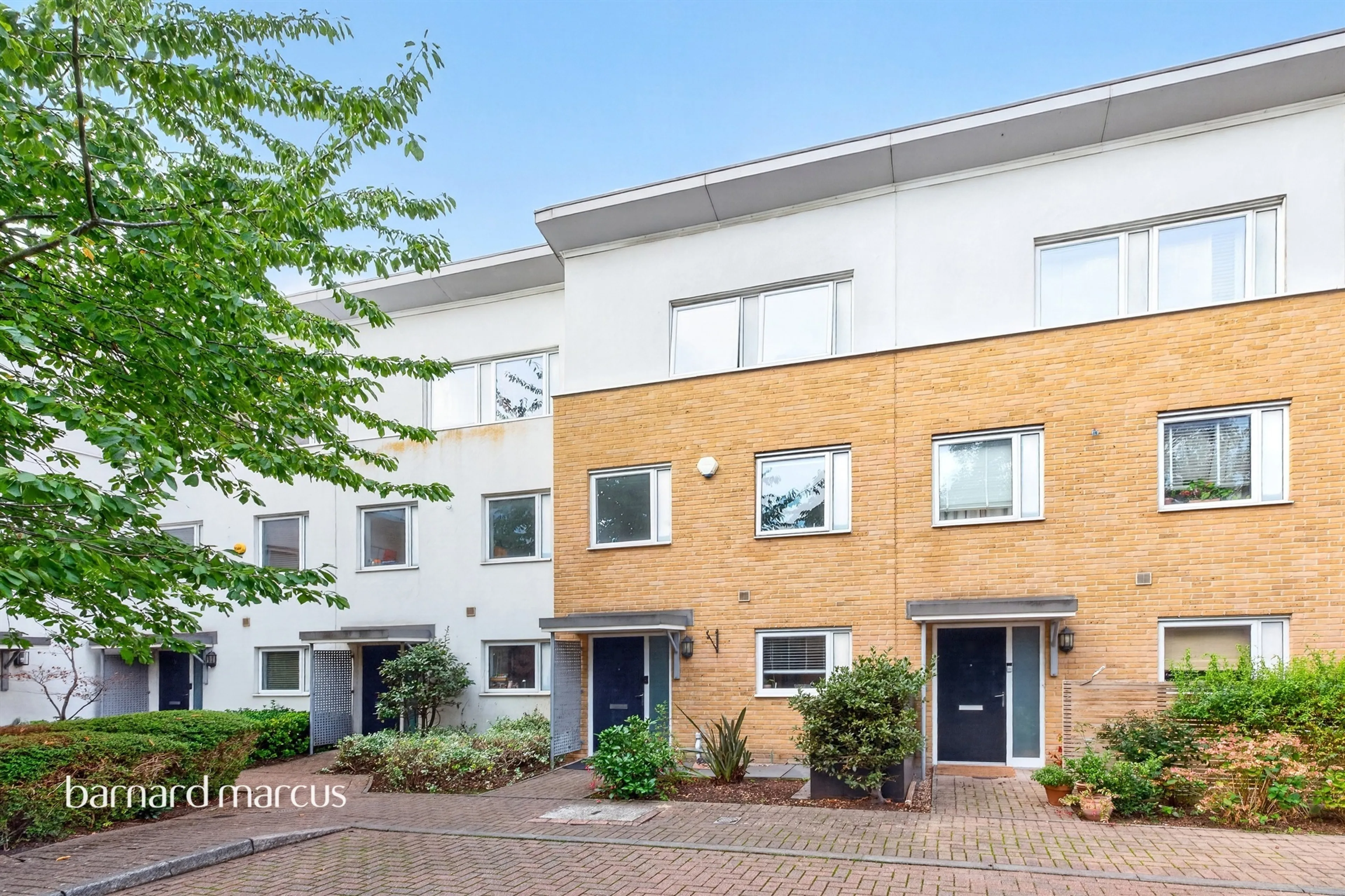 Property at Holmes Close, London