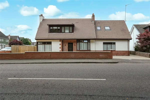 Doonfoot Road, Ayr, South Ayrshire, KA7