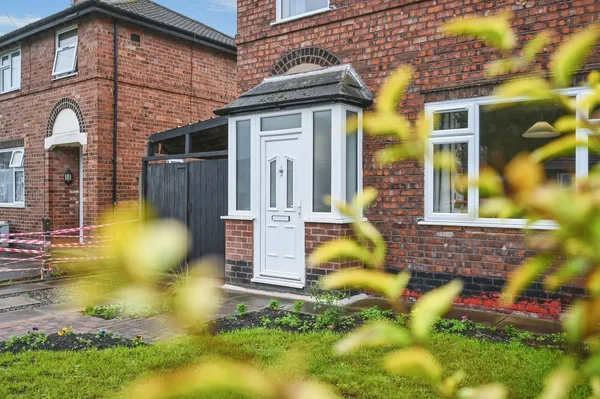 Haryngton Avenue, Bewsey, Warrington,...