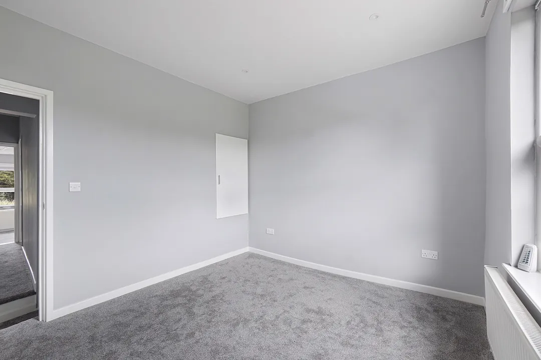 https://mr0.homeflow-assets.co.uk/files/photo/image/48494/4251/_x_/8480d0415a648d95a19d65c3ae0f17d5.jpg