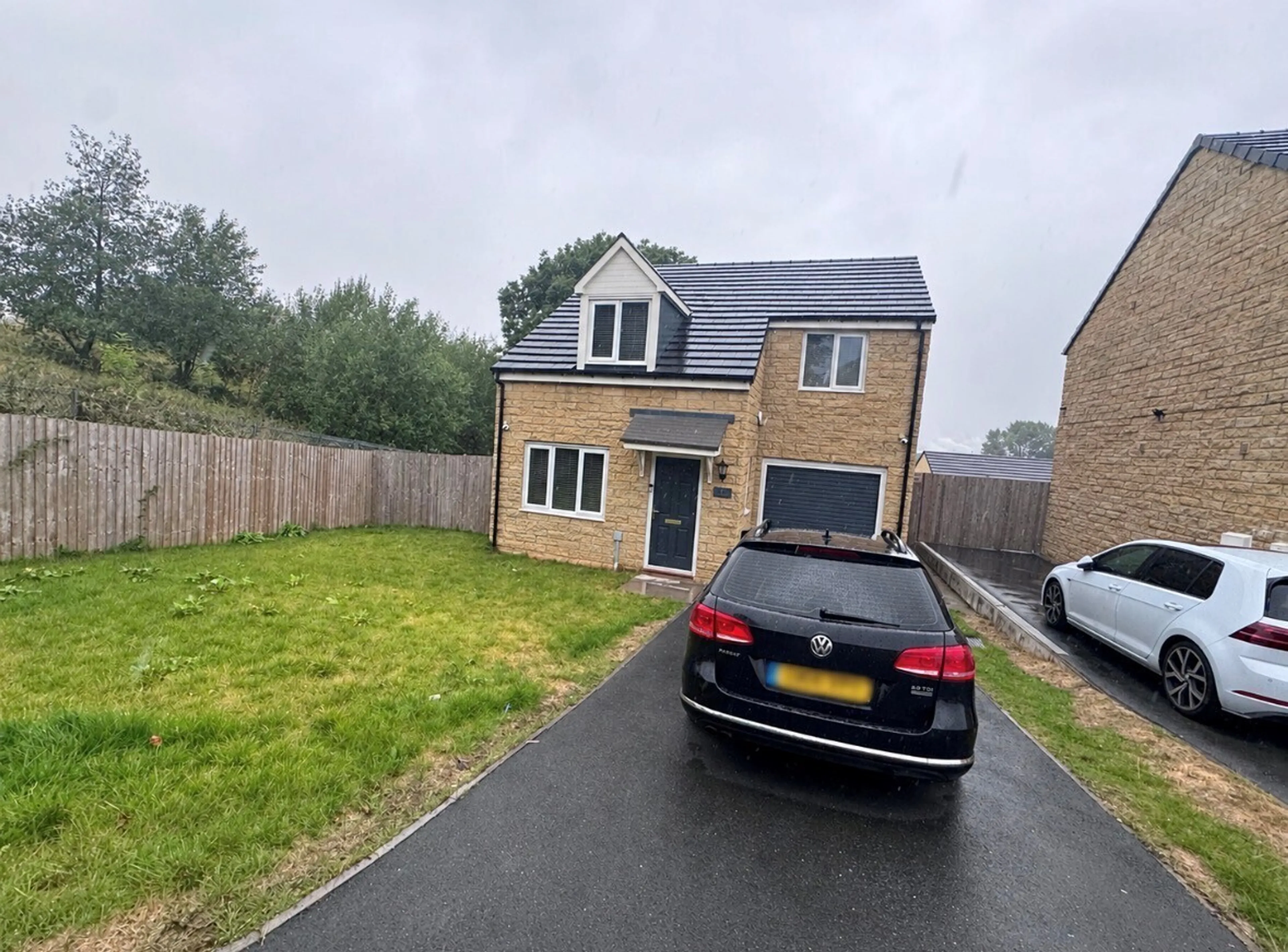 Property at Thimble Lane, Bradford