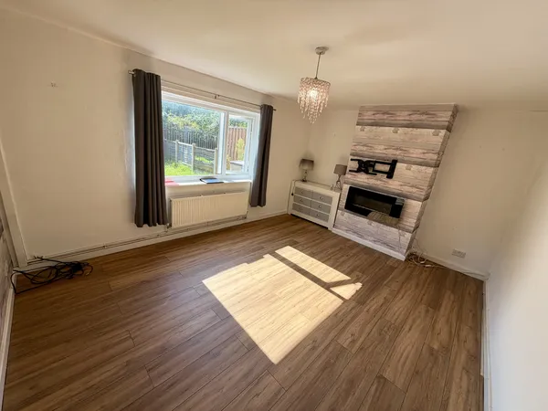 Thelwall Avenue, Fallowfield M14