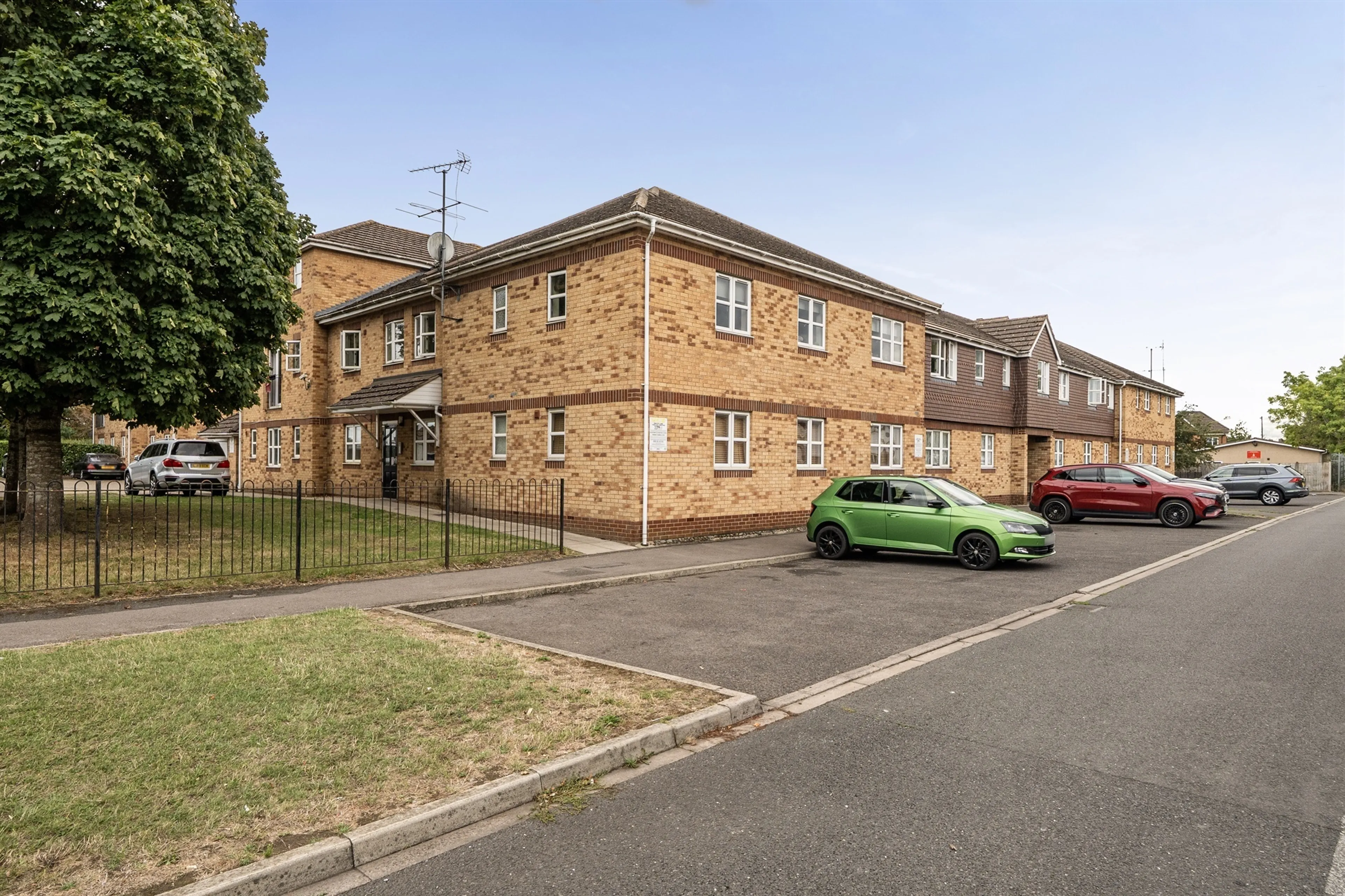 Property photo 0