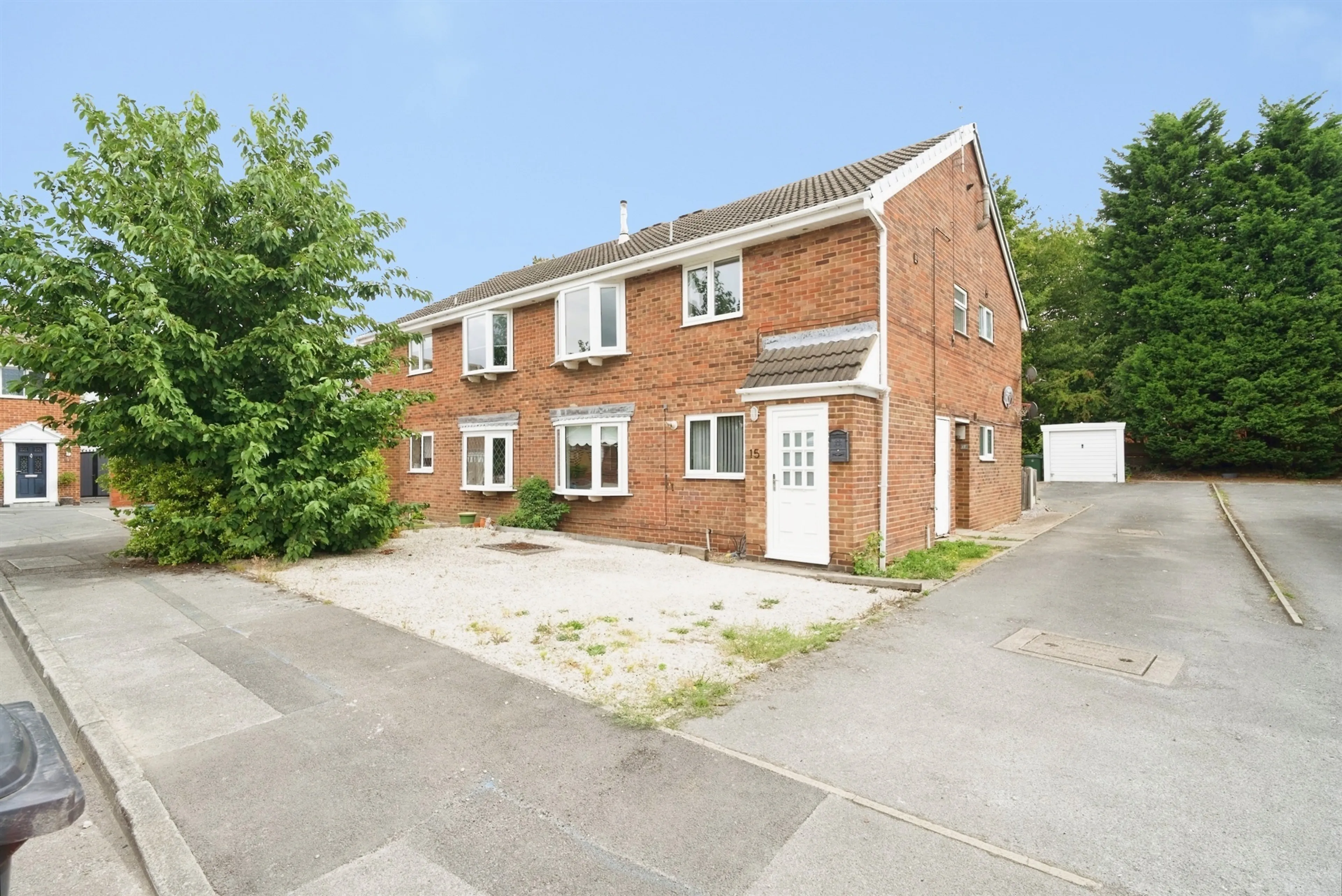Property at Cranford Gardens, Royston, Barnsley
