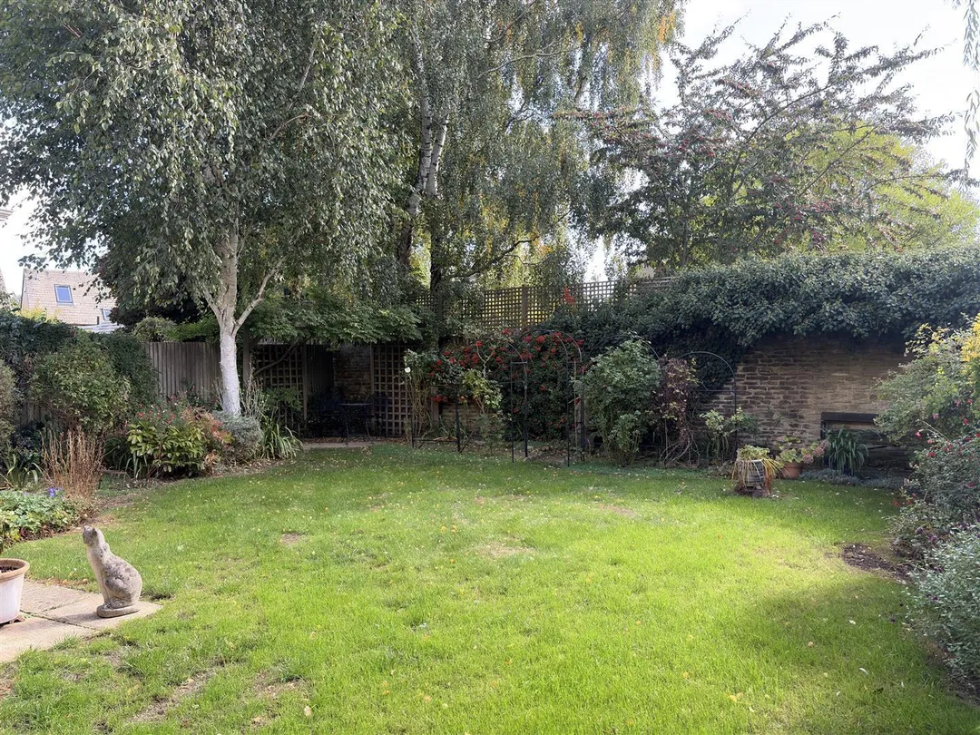 https://mr0.homeflow-assets.co.uk/files/photo/image/48495/3115/_x_/OXQm7WtU_EKzUr682G9vVg.jpg