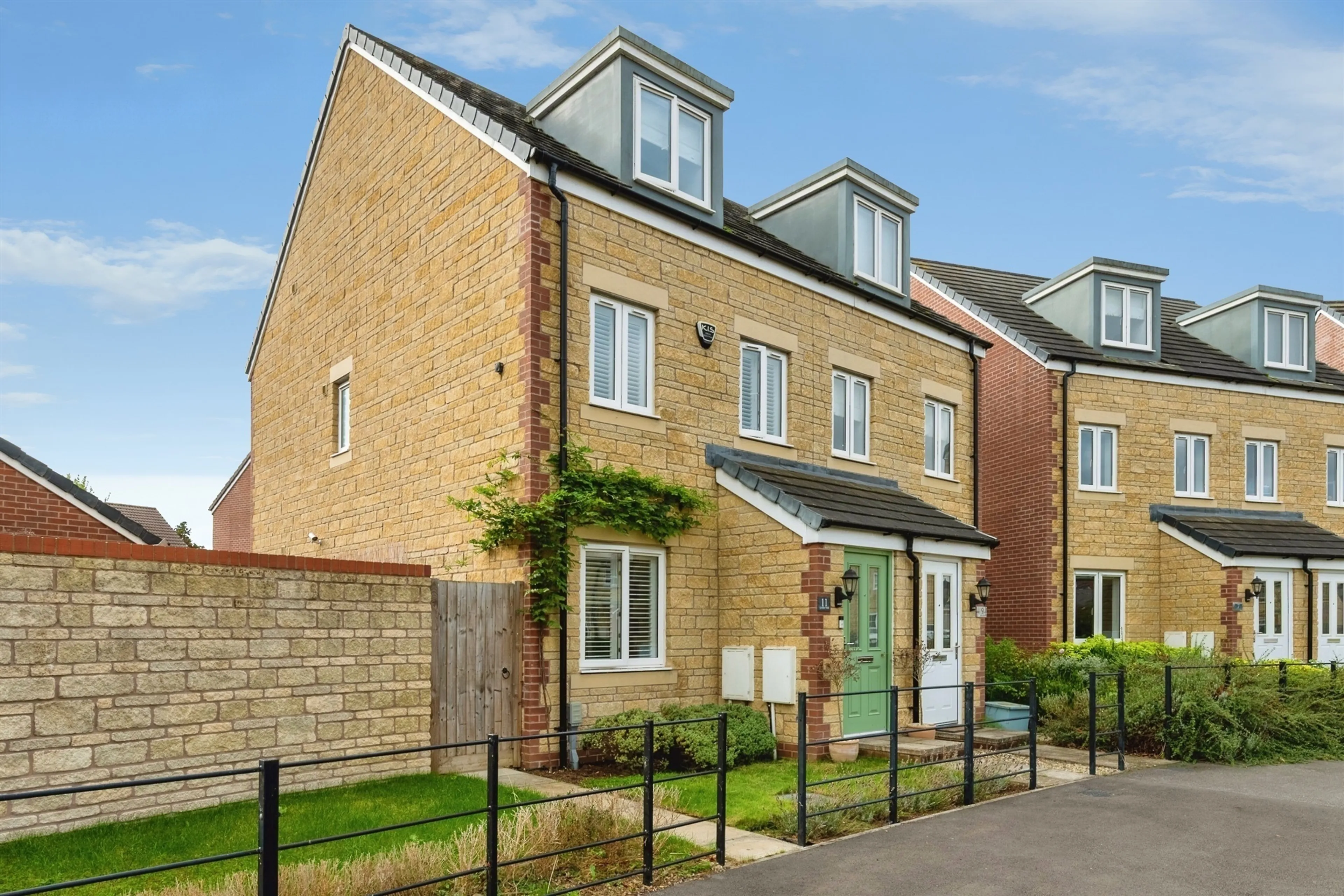 Property at Griffin Walk, Chippenham
